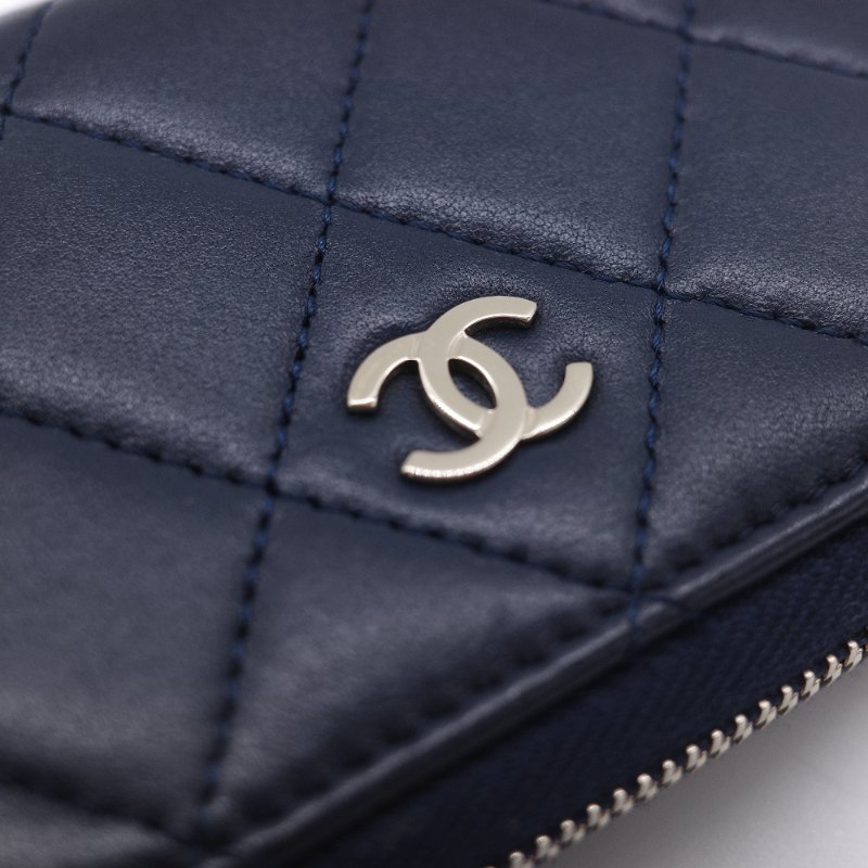 Chanel 香奈兒 經典菱格紋 海軍藍色 小羊皮拉鍊式卡夾 零錢包-6