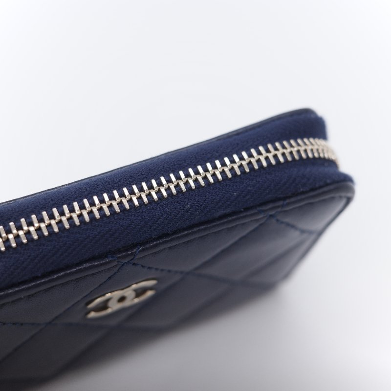 Chanel 香奈兒 經典菱格紋 海軍藍色 小羊皮拉鍊式卡夾 零錢包-10