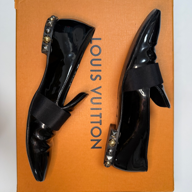 Louis Vuitton路易威登 黑色漆皮樂福鞋 36.5碼-0