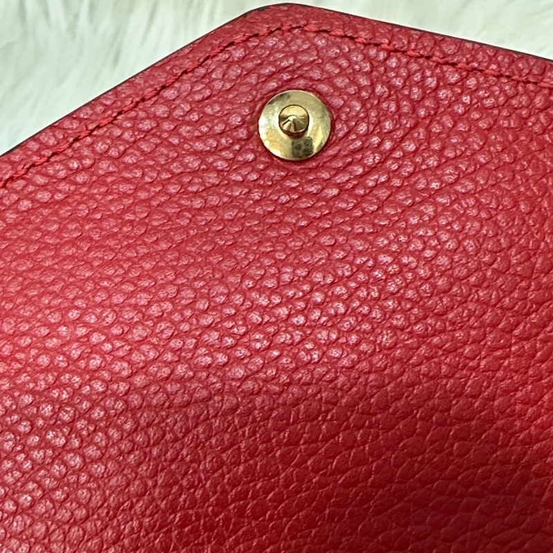 LV M60735 紅色荔枝皮 壓紋 金釦 三折 中夾短夾皮夾零錢包-9