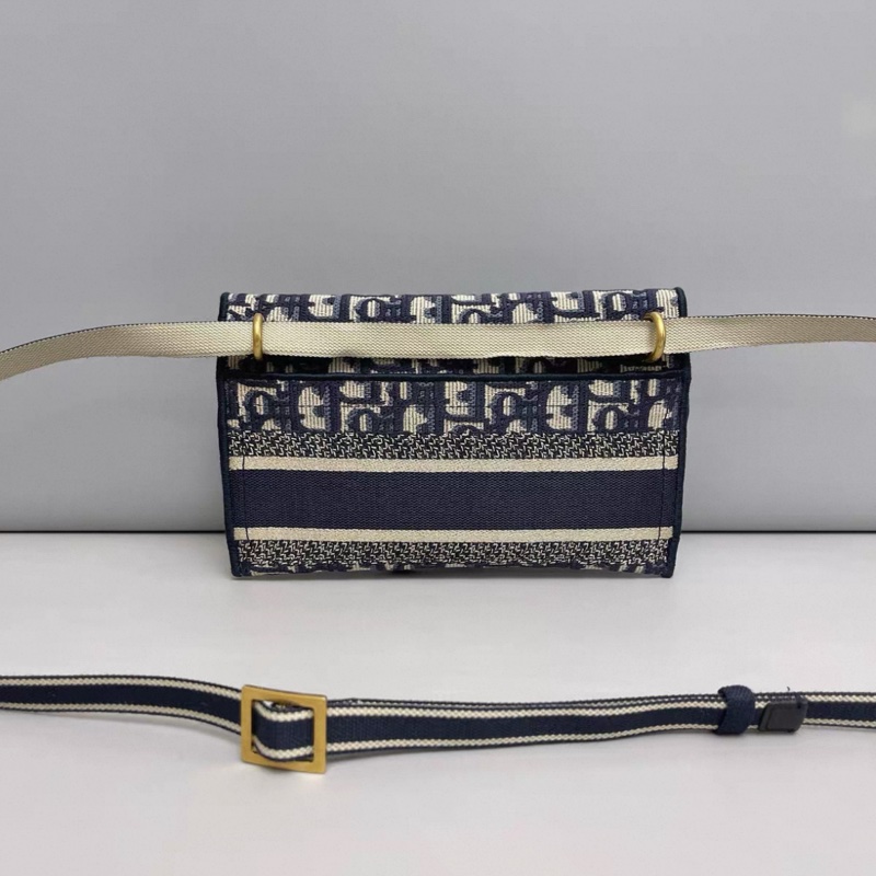 Dior迪奧 saddle老花刺繡腰包胸包斜挎包-1