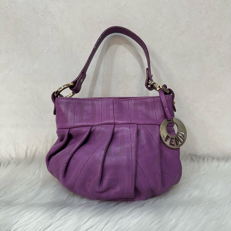 fendi 紫皮老花洞洞抓皺包-0