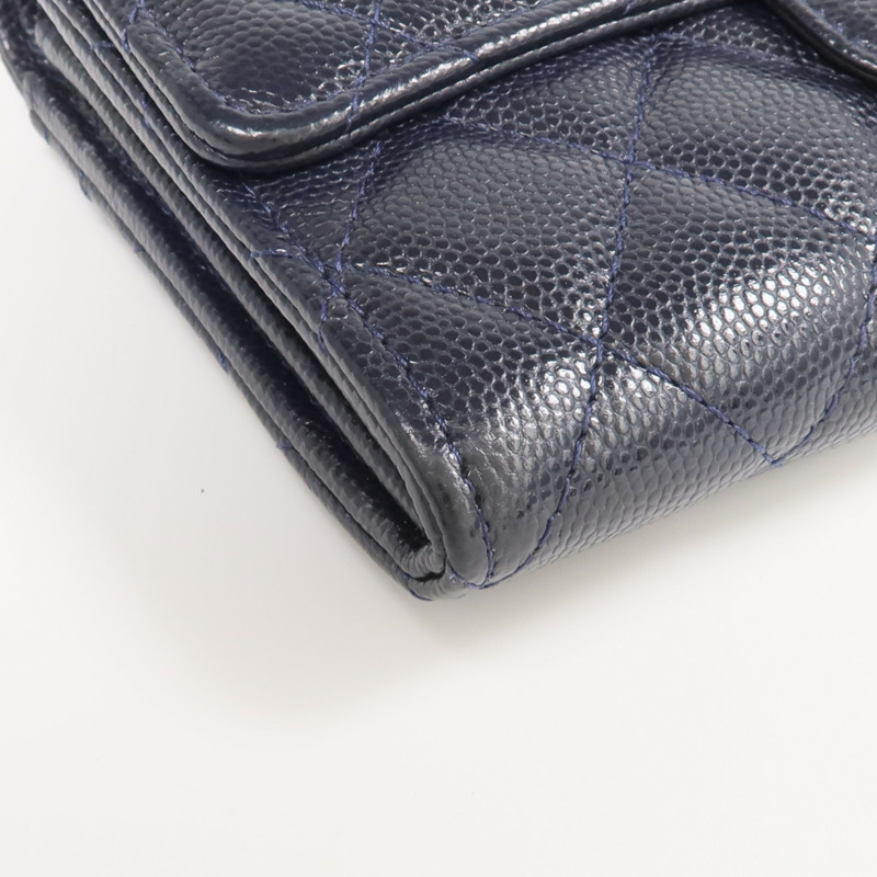 CHANEL 牛皮皮革Wallet金扣錢包-7