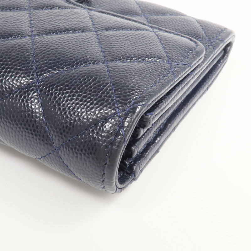 CHANEL 牛皮皮革Wallet金扣錢包-9