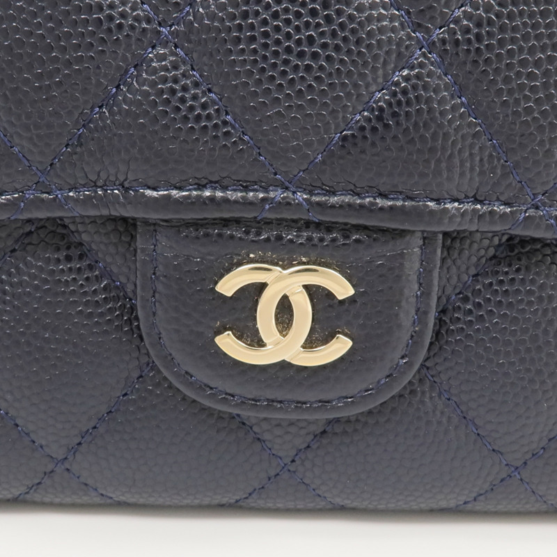 CHANEL 牛皮皮革Wallet金扣錢包-10