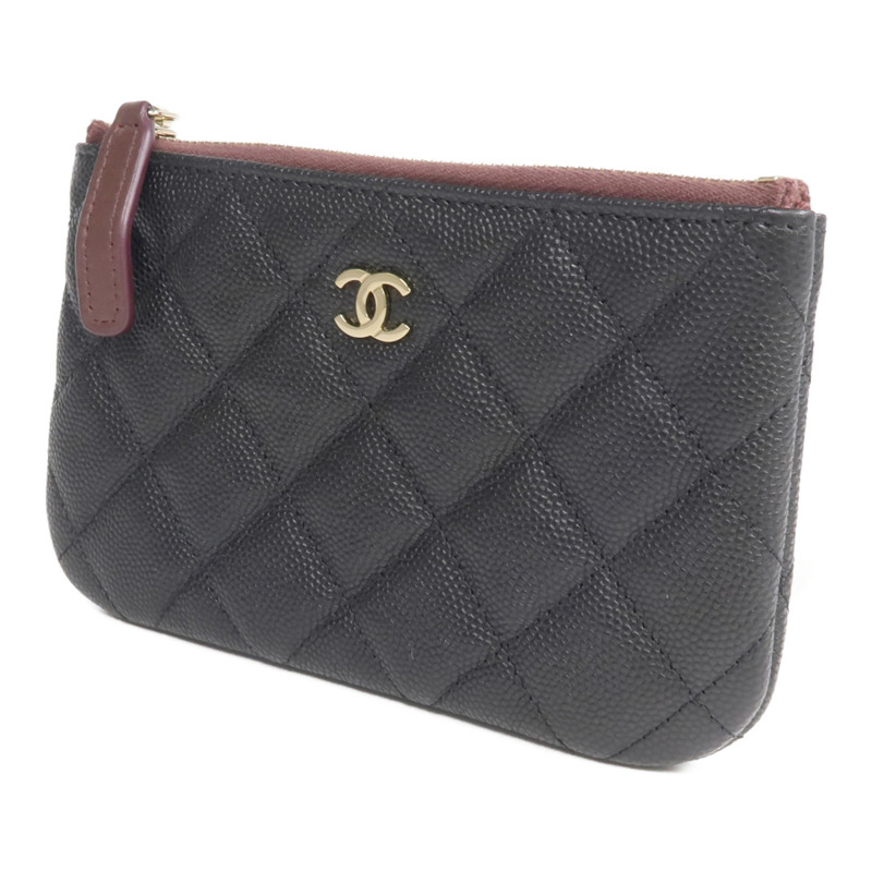 CHANEL 牛皮皮革Mini Pouch金扣手拿包-2