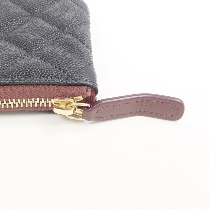 CHANEL 牛皮皮革Mini Pouch金扣手拿包-6