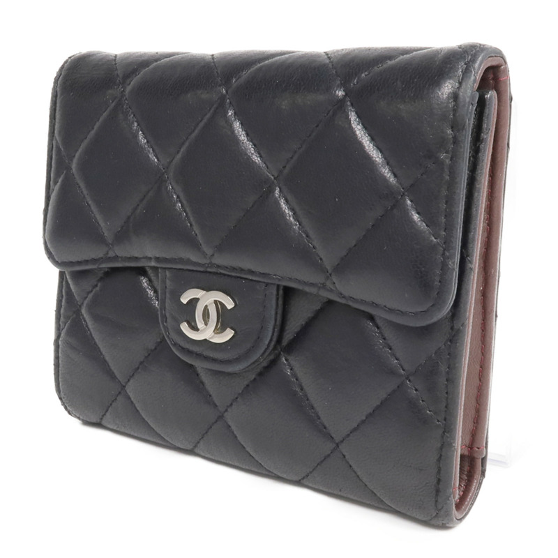 CHANEL 羊皮皮革Fold Wallet銀扣錢包-2