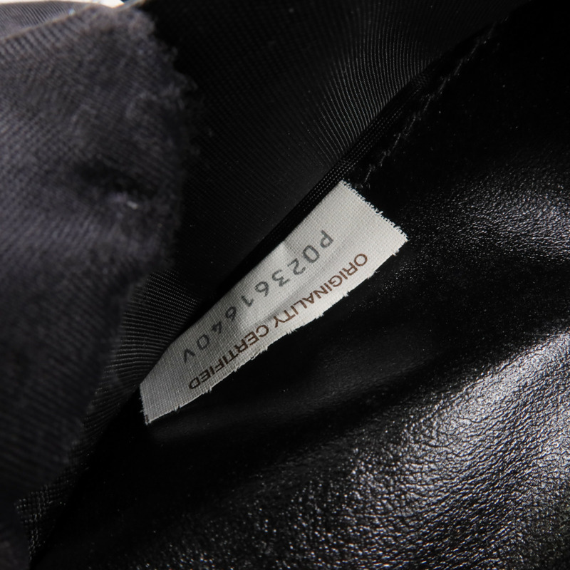 BOTTEGA VENETA 羊皮皮革Fold Wallet金扣錢包-12