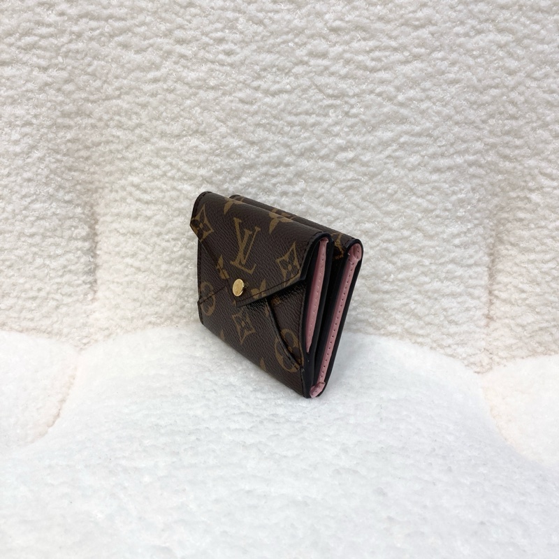 Louis Vuitton 路易威登 Monogram原花 Celeste粉內裏三折短夾 經典信封扣式錢包 M81665-2