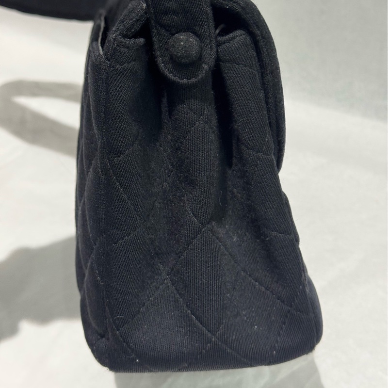 Chanel 97A 稀有 黑銀中古布面kelly 4開 約23cm 配件：身份卡-7