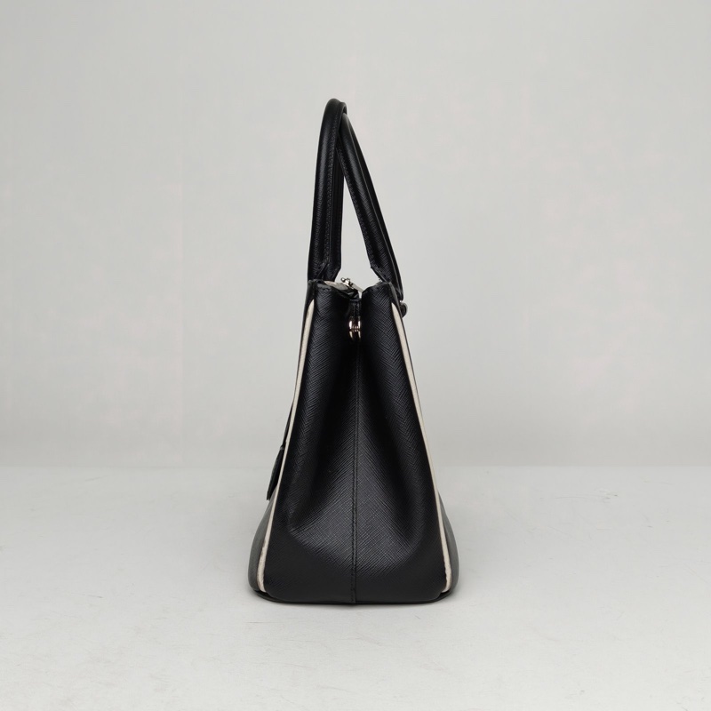 PRADA Galleria殺手包中號黑色牛皮銀扣肩背包-1