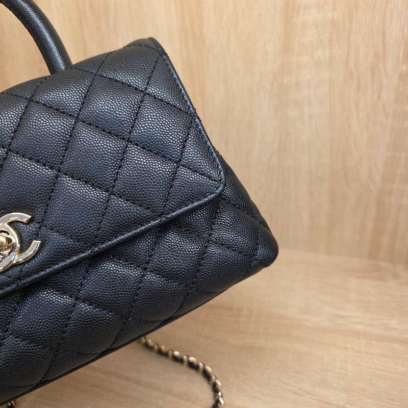 [夯貨經典款,現省3.5萬🥰] Chanel香奈兒 黑荔枝皮淡金釦CoCo Handle手提肩斜背包-7