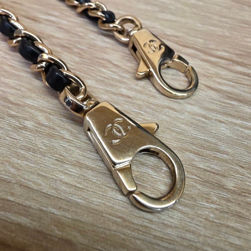 [夯貨經典款,現省3.5萬🥰] Chanel香奈兒 黑荔枝皮淡金釦CoCo Handle手提肩斜背包-22