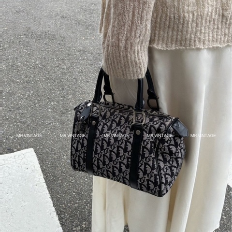 🏷️ Dior 波士頓包