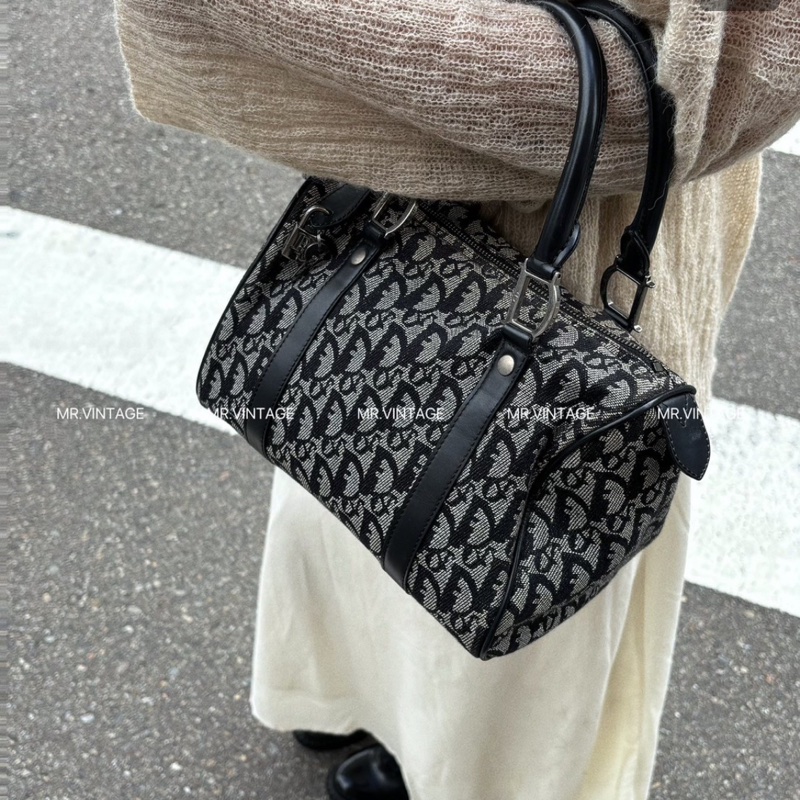 🏷️ Dior 波士頓包-1
