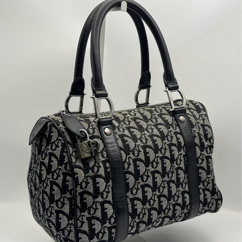 🏷️ Dior 波士頓包-10