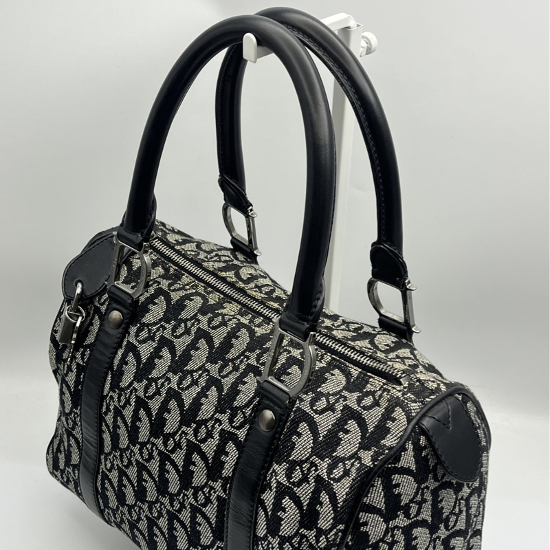 🏷️ Dior 波士頓包-13