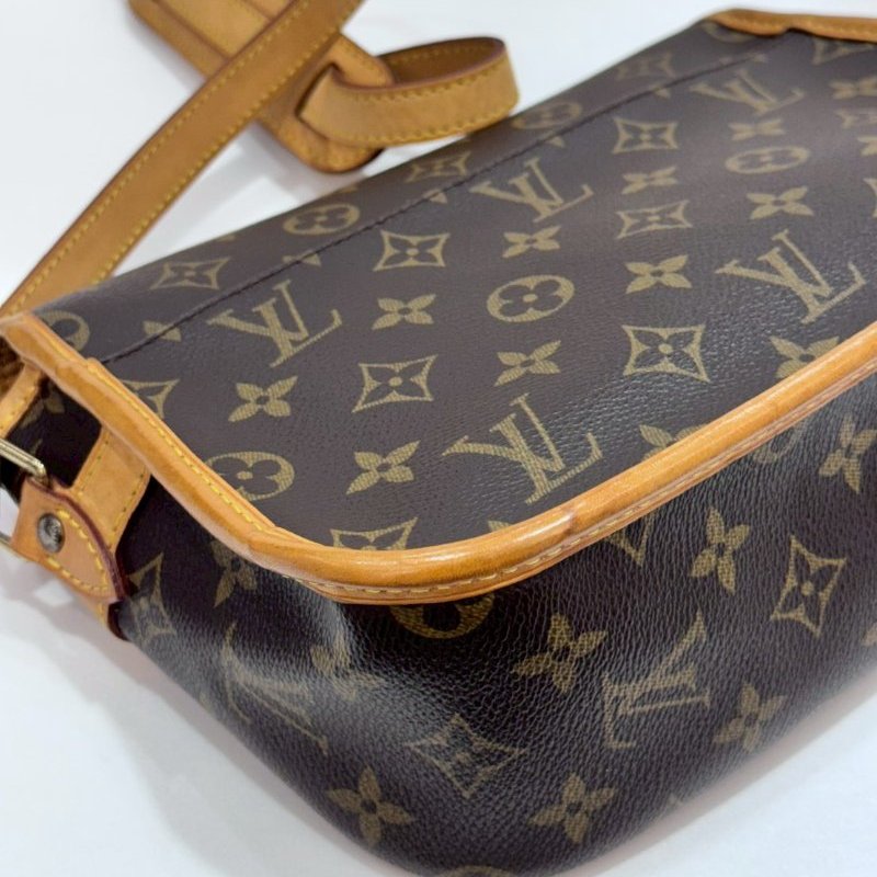 LV 斜背包/側背包/法棍包/馬鞍包  M42250 85成新-7