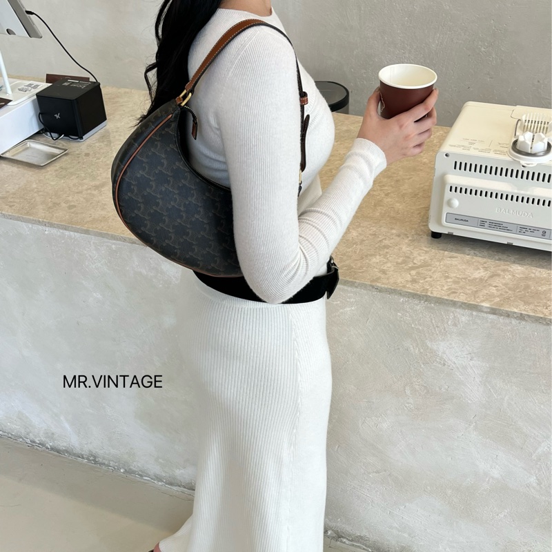 🏷️ Celine Ava-2