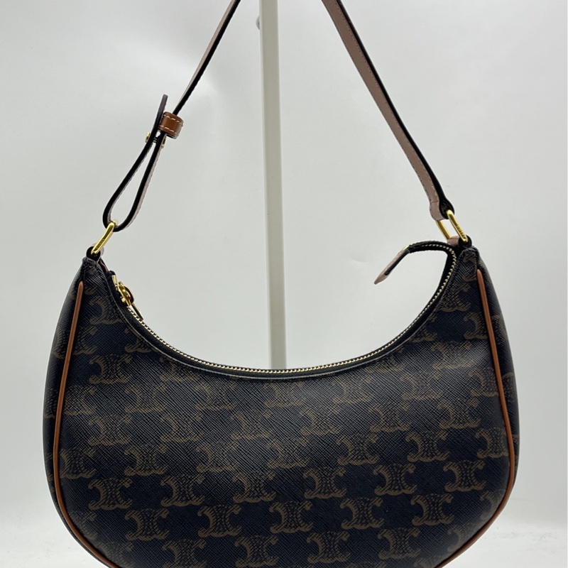 🏷️ Celine Ava-6