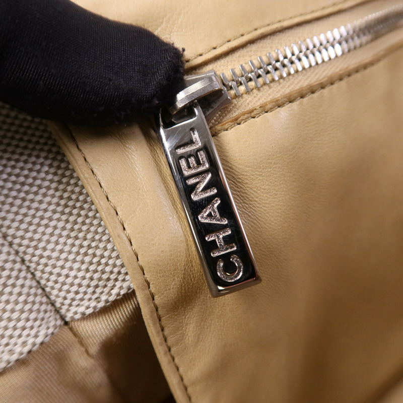 CHANEL 帆布Hand Bag銀扣手挽袋-6