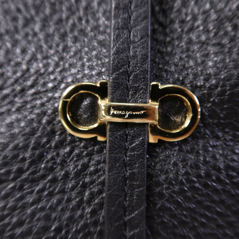 Salvatore Ferragamo 牛皮皮革Shoudler Bag金扣肩背袋-6