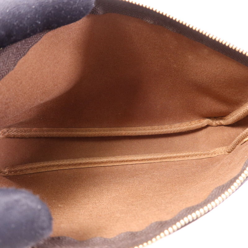 LOUIS VUITTON Monogram Pochette Accessoires金扣手挽袋-4