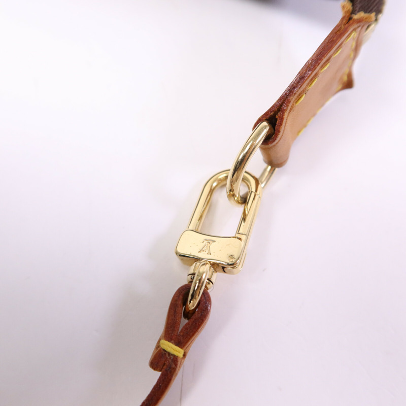 LOUIS VUITTON Monogram Pochette Accessoires金扣手挽袋-7