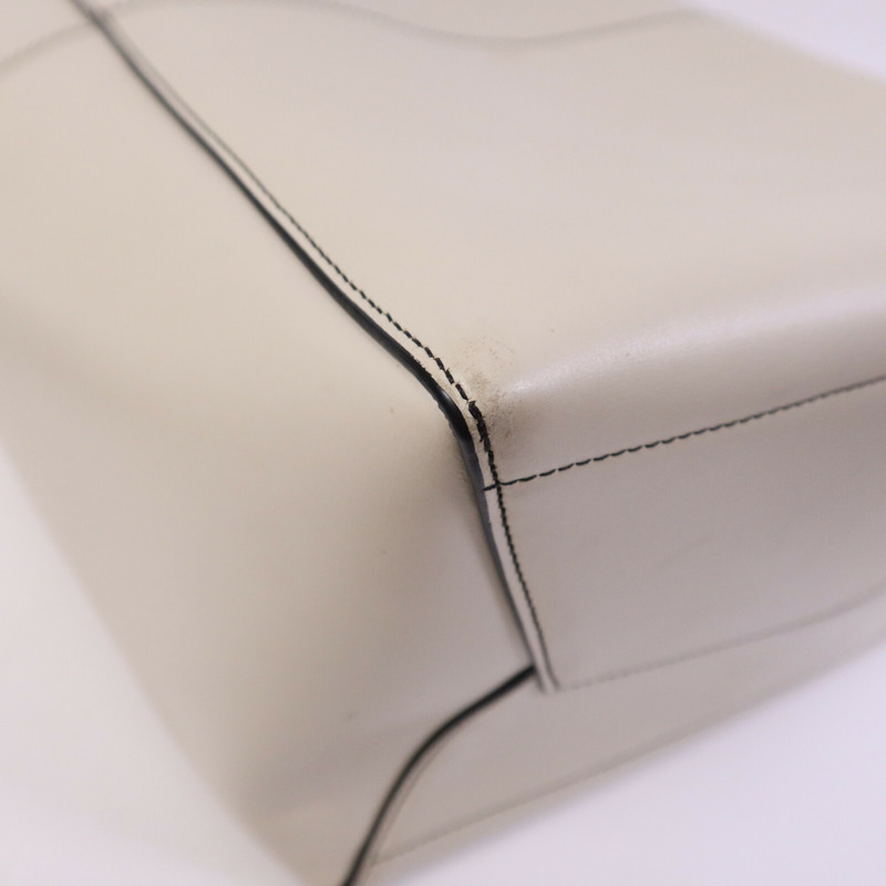 CELINE 牛皮皮革Sangle Bucket金扣手挽袋-11