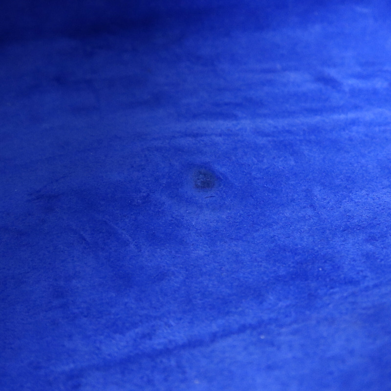 YVES SAINT LAURENT 牛皮皮革Clutch金扣手拿包-13