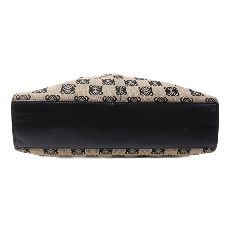 LOEWE 帆布Hand Bag銀扣手挽袋-3