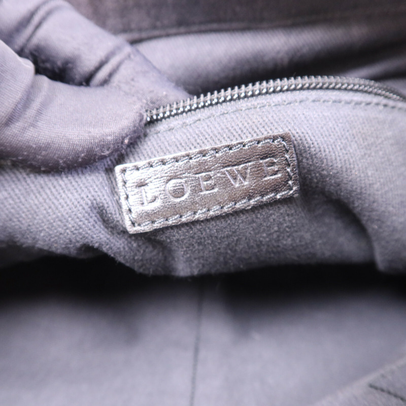 LOEWE 帆布Hand Bag銀扣手挽袋-5