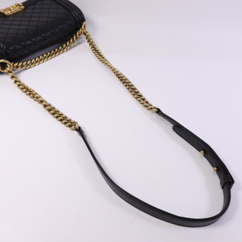 CHANEL 羊皮皮革Boy 25金扣鏈帶肩背袋-8