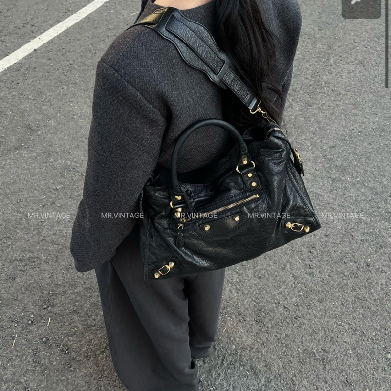 🏷️ Balenciaga 黑金機車包-1