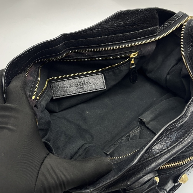 🏷️ Balenciaga 黑金機車包-14