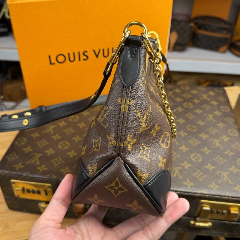 上架中🔑Louis Vuitton 新款原花Boulogne黑牛角肩背-10