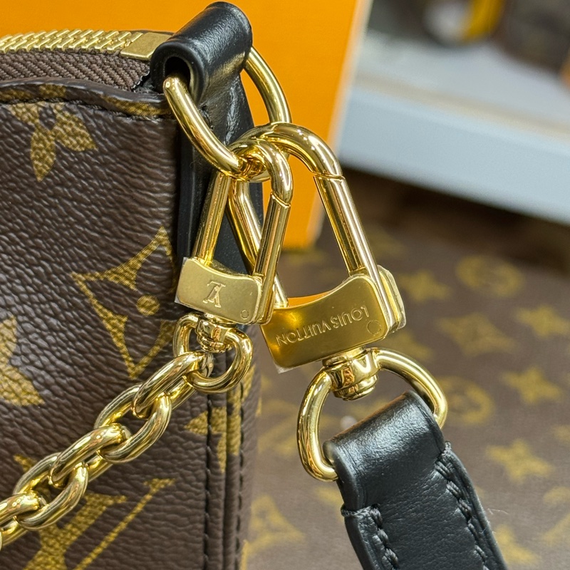 上架中🔑Louis Vuitton 新款原花Boulogne黑牛角肩背-13