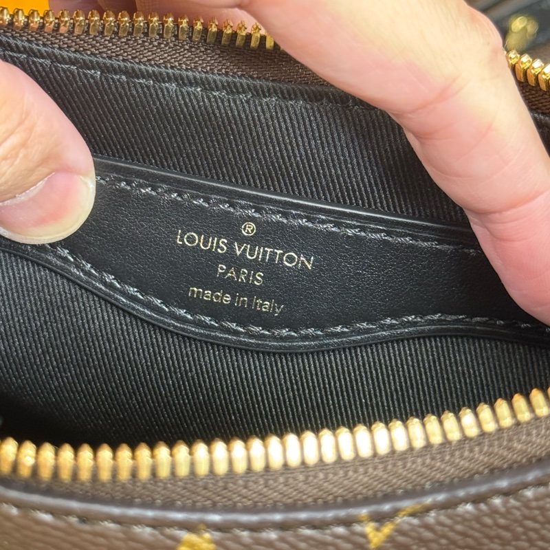 上架中🔑Louis Vuitton 新款原花Boulogne黑牛角肩背-18