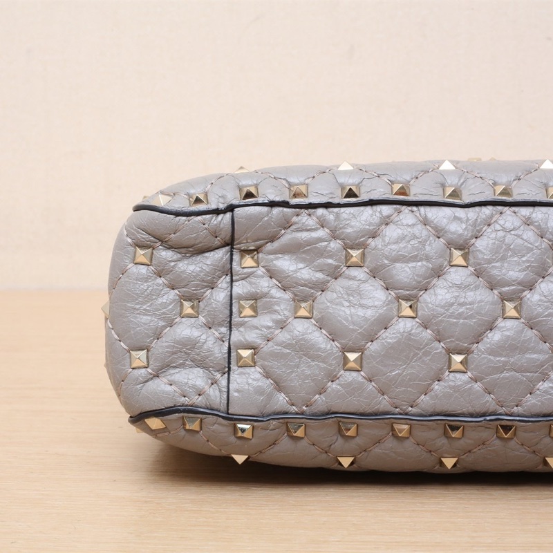 VALENTINO ROCKSTUDSPIKE中號鏈式手袋灰色牛皮淺金扣肩背包-3