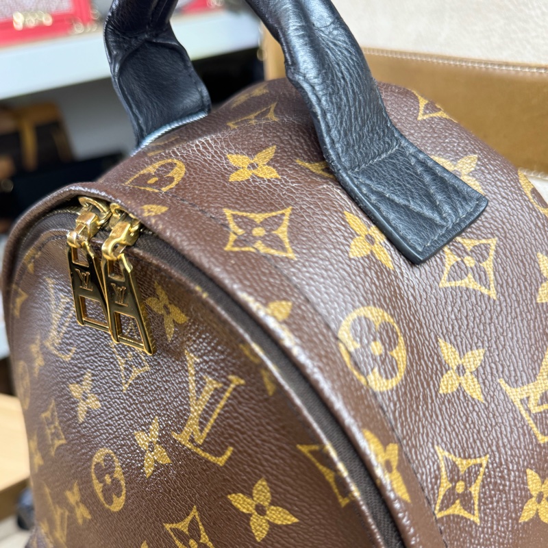 上架中🔑Louis Vuitton 老花Palm Springs 小款後背包-17