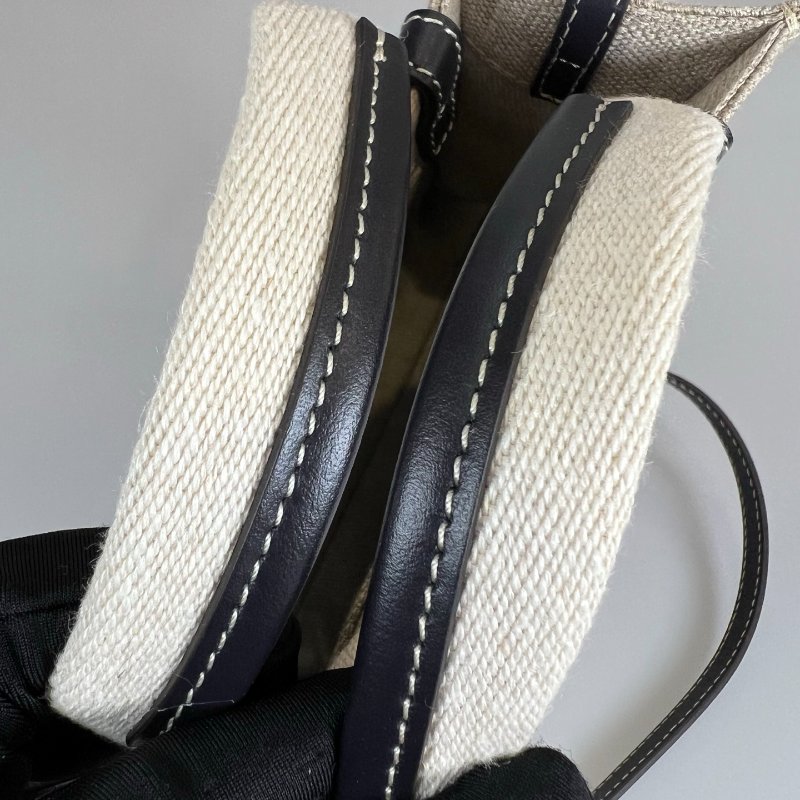 CHLOE 帆布拚黑色WOODY MINI 包-6