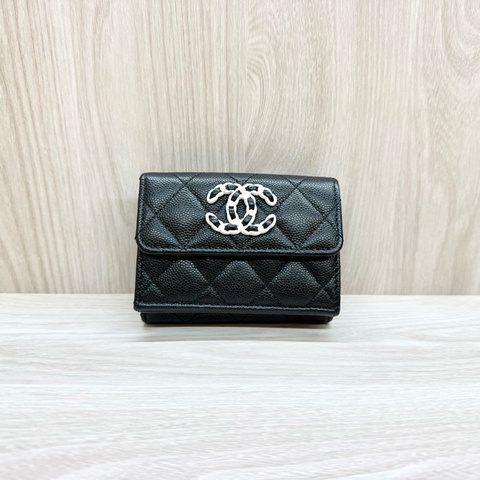 Chanel黑色荔枝皮熊貓配色19mini短夾