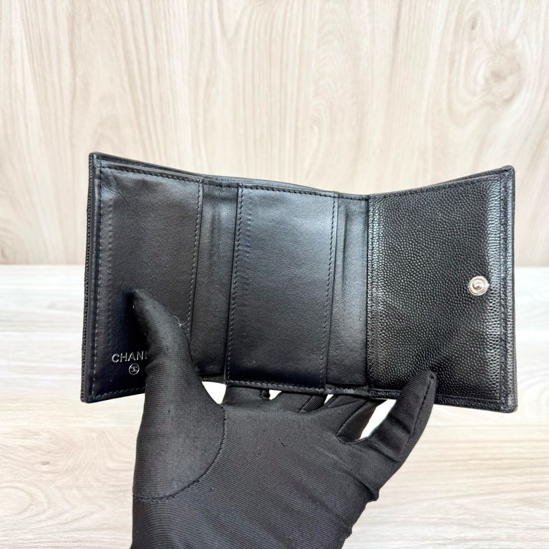 Chanel黑色荔枝皮熊貓配色19mini短夾-8