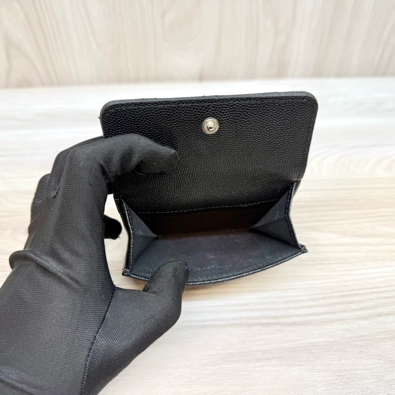 Chanel黑色荔枝皮熊貓配色19mini短夾-11