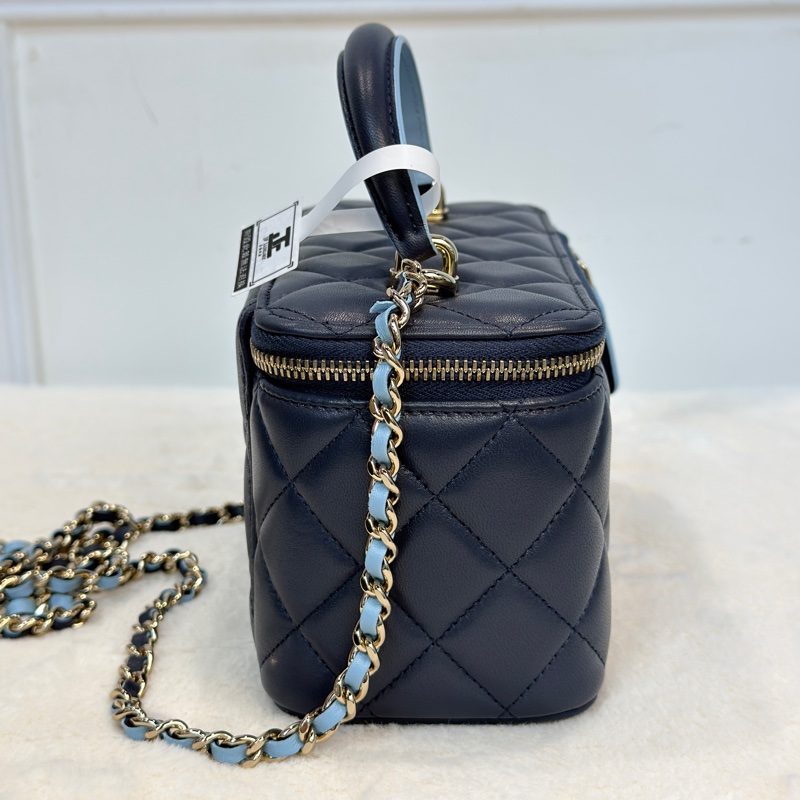 CHANEL雙拼藍色系化妝包💙🩵-2