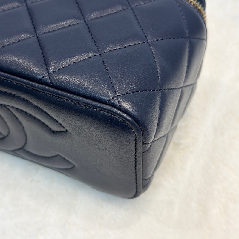 CHANEL雙拼藍色系化妝包💙🩵-7