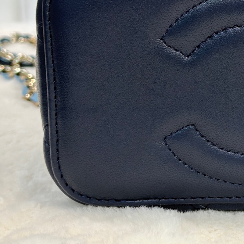 CHANEL雙拼藍色系化妝包💙🩵-10