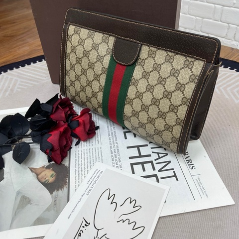 Gucci Ophidia系列夾子包