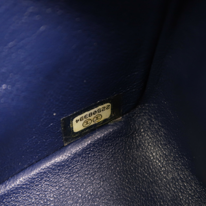 CHANEL 羊皮皮革Mini Classic 17銀扣鏈帶肩背袋-6